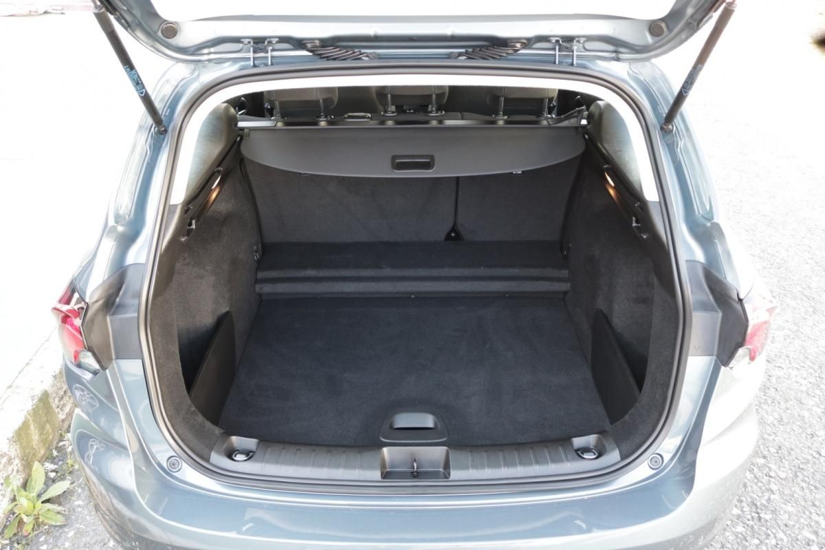 fiat-tipo-station-wagon-2022-diesel-1300cc