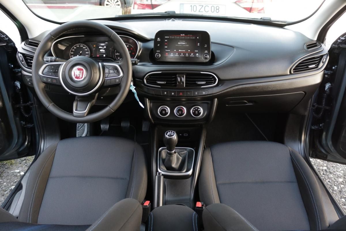 fiat-tipo-station-wagon-2022-diesel-1300cc
