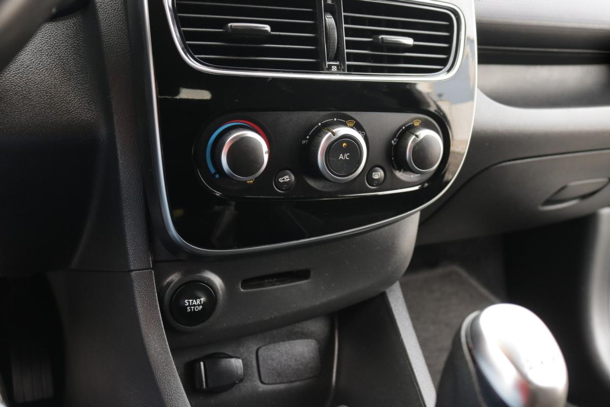 renault-clio-sport-tourer-2019-diesel-1500cc