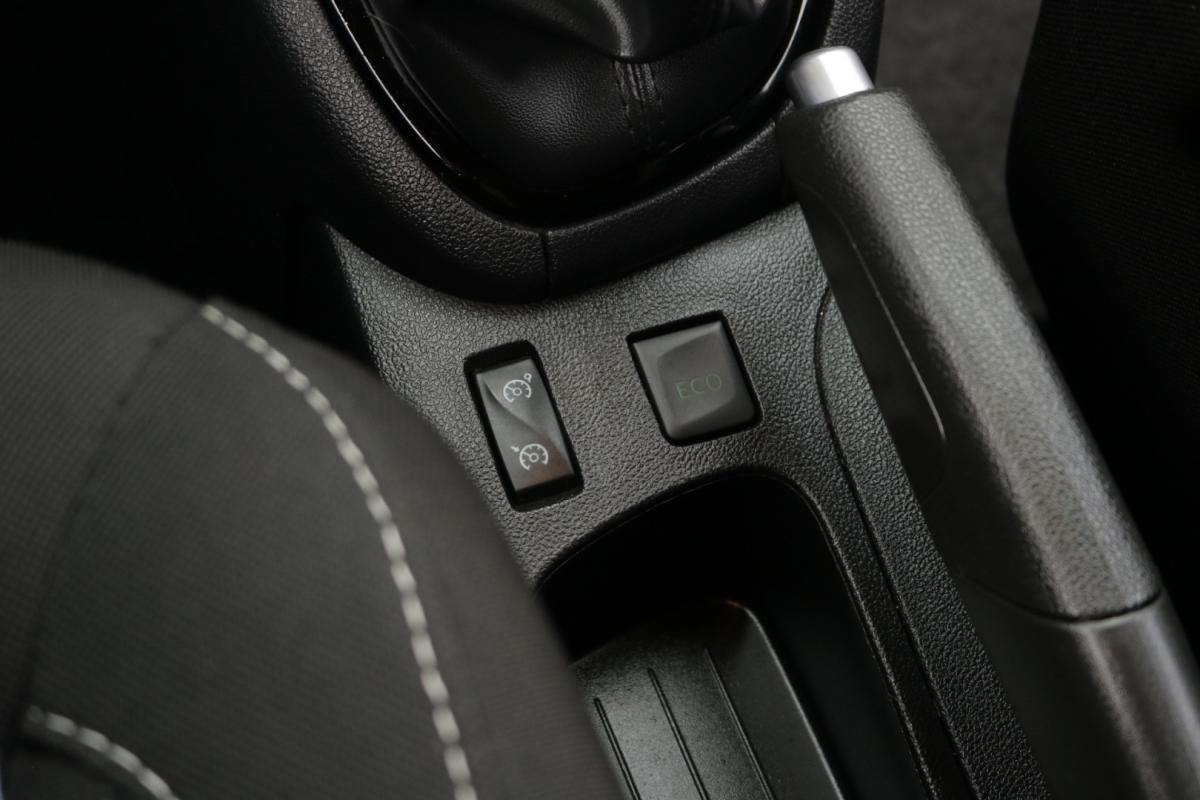 renault-clio-sport-tourer-2019-diesel-1500cc
