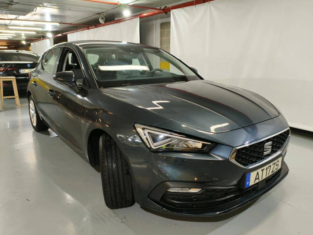 seat-leon-2022-diesel-2000cc