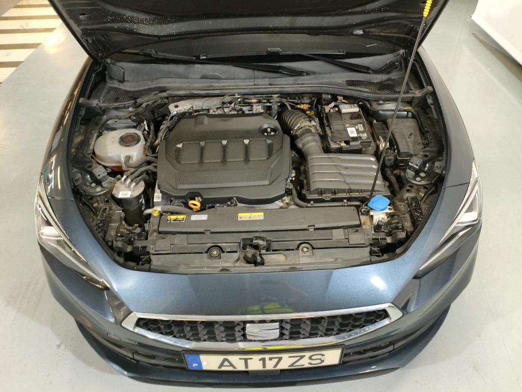 seat-leon-2022-diesel-2000cc