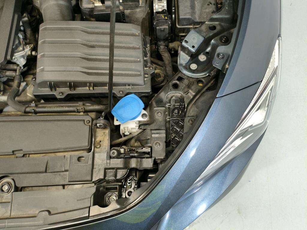 seat-leon-2022-diesel-2000cc