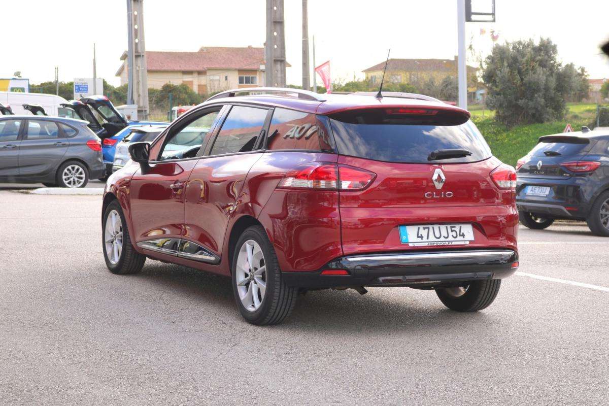 renault-clio-sport-tourer-2018-diesel-1500cc