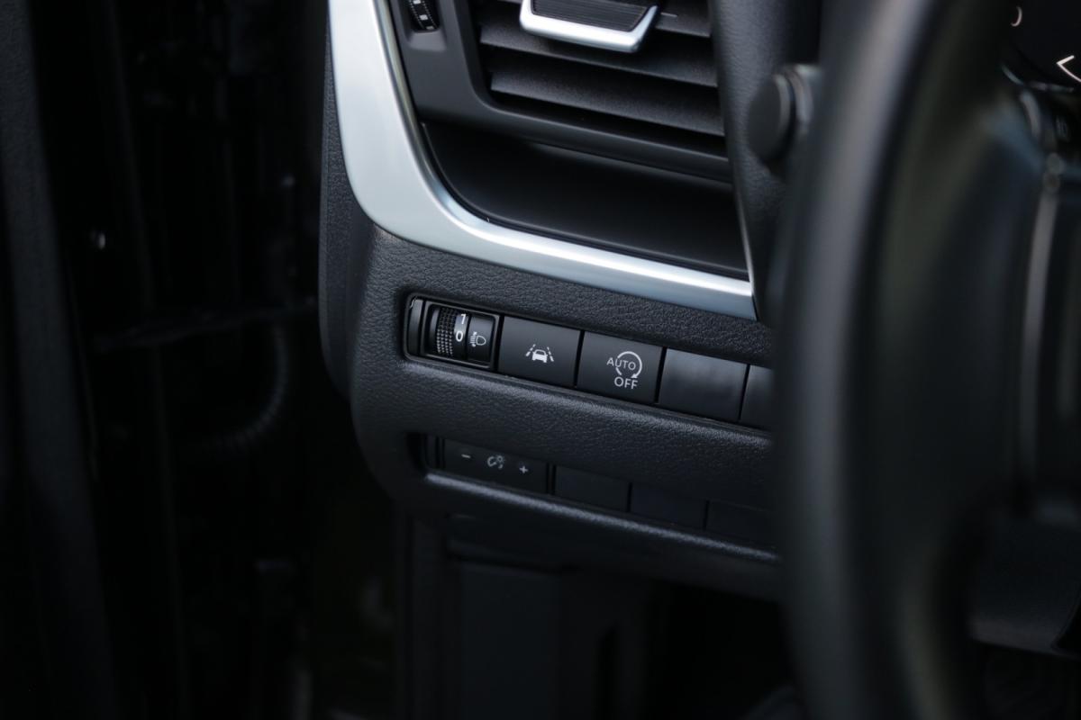 nissan-qashqai-2023-gasolina-1300cc