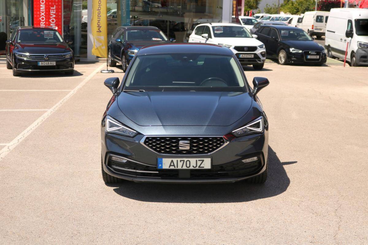 seat-leon-2021-hibrido-1400cc