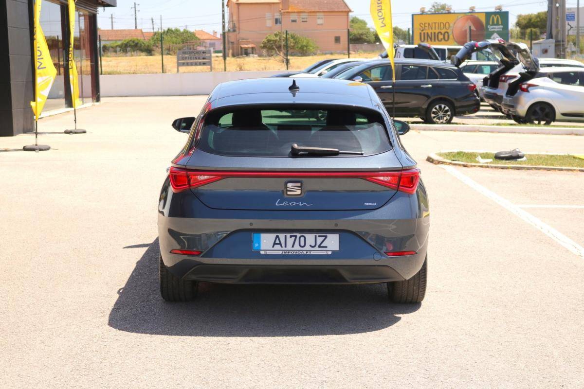 seat-leon-2021-hibrido-1400cc