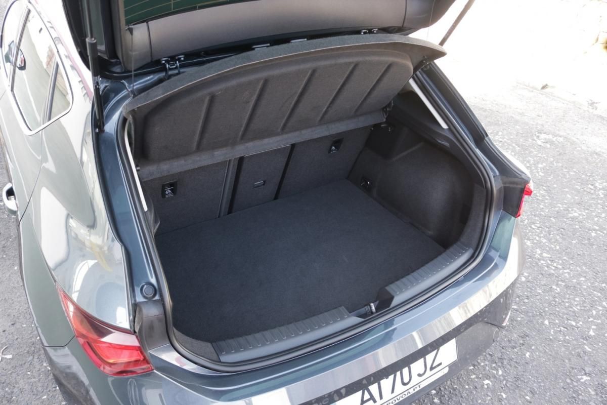 seat-leon-2021-hibrido-1400cc
