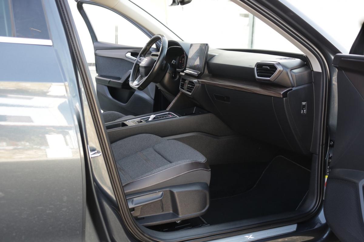 seat-leon-2021-hibrido-1400cc