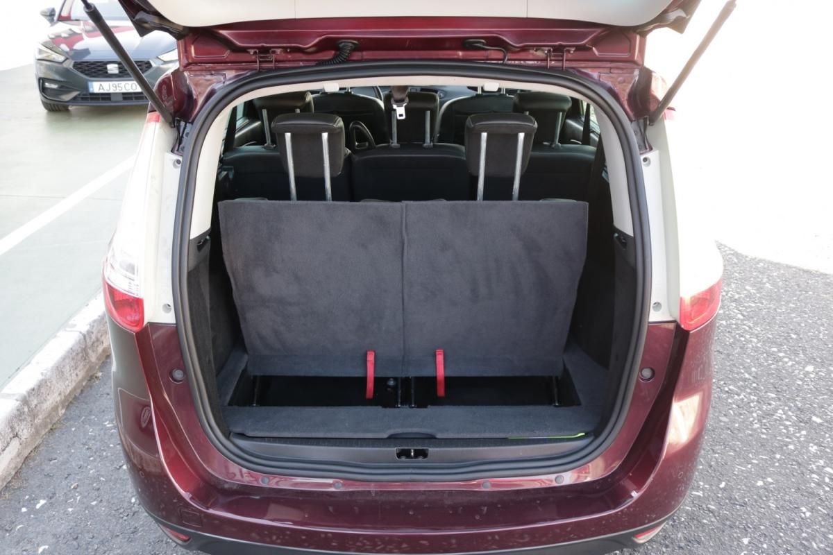 renault-grand-scenic-2016-diesel-1500cc