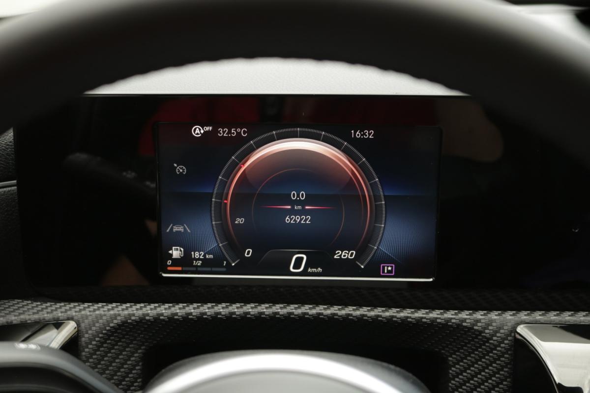 mercedes-benz-classe-a-2021-diesel-2000cc