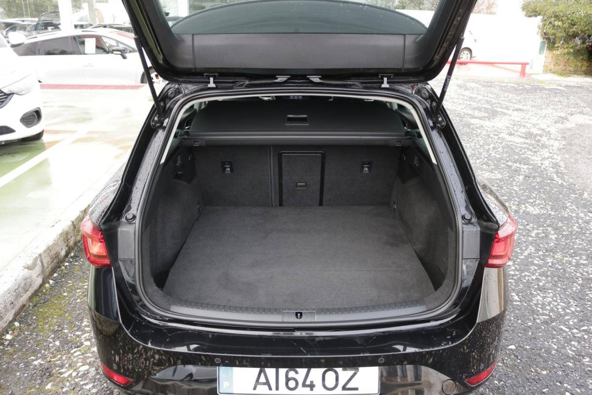 seat-leon-st-2021-hibrido-1400cc