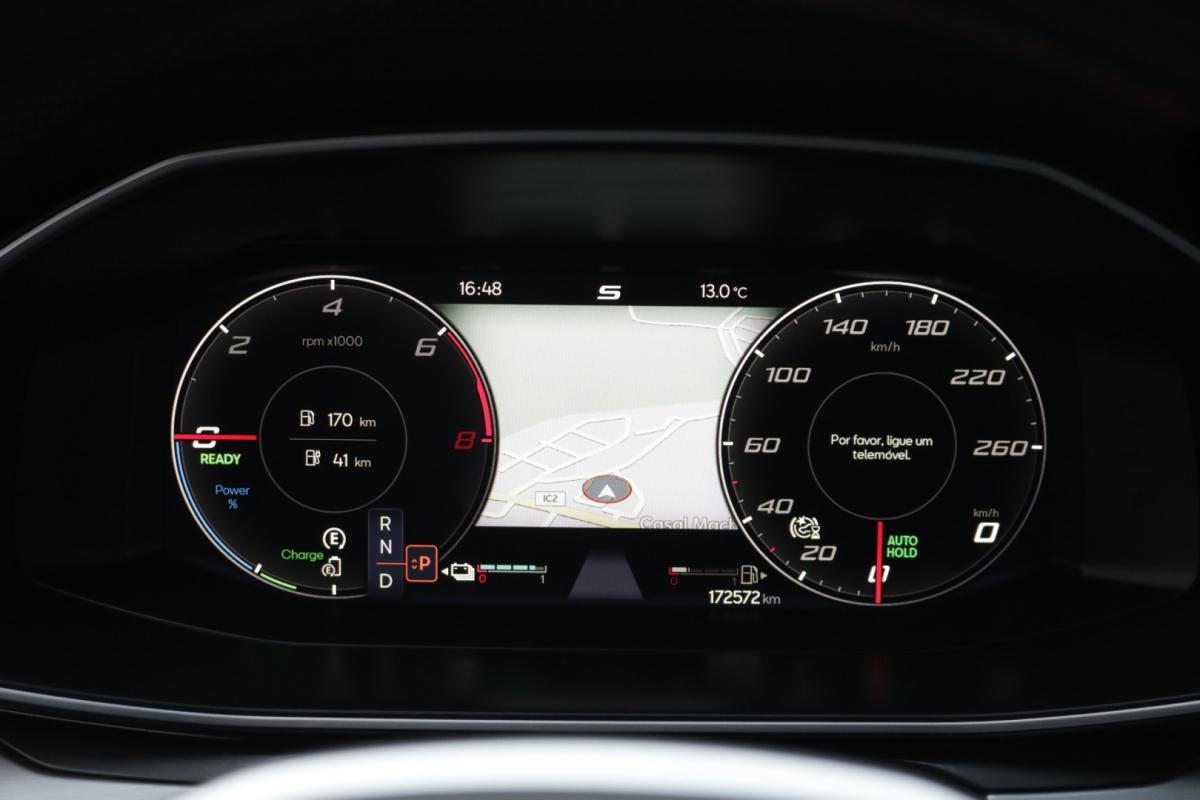 seat-leon-st-2021-hibrido-1400cc