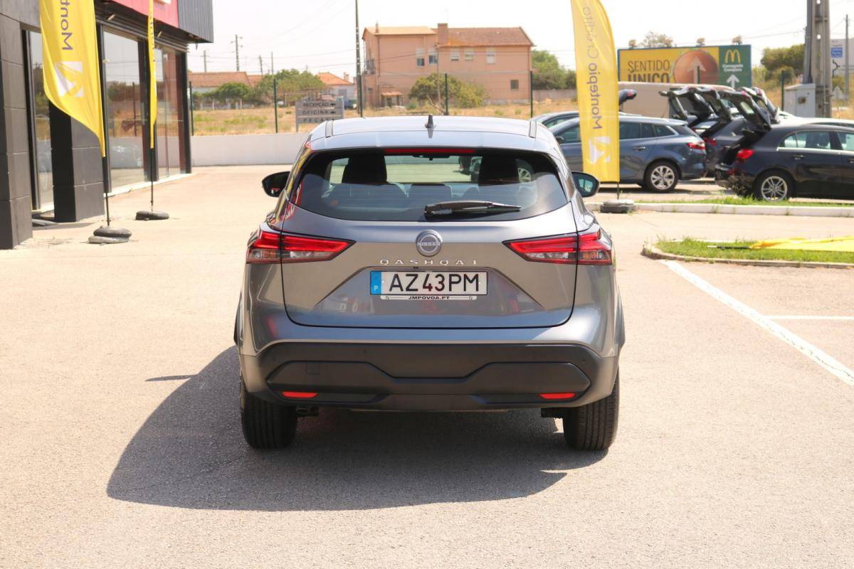 nissan-qashqai-2023-gasolina-1300cc
