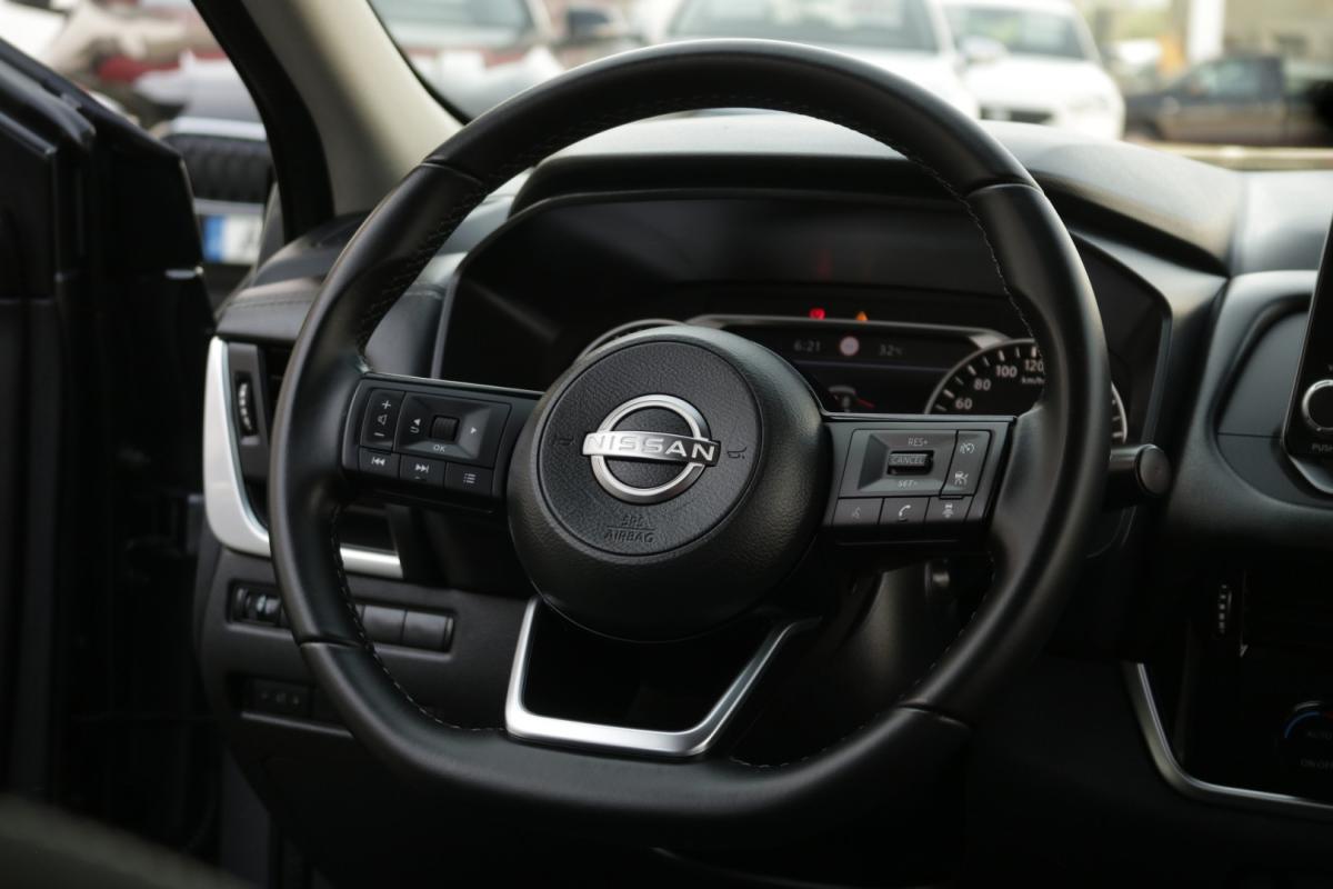 nissan-qashqai-2023-gasolina-1300cc