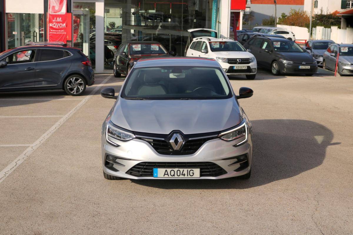 renault-megane-2022-diesel-1500cc