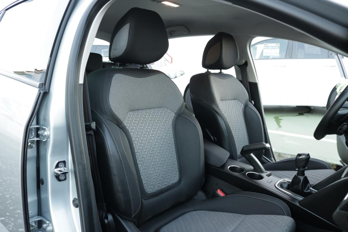 renault-megane-2022-diesel-1500cc