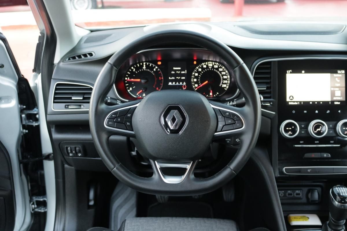 renault-megane-2022-diesel-1500cc