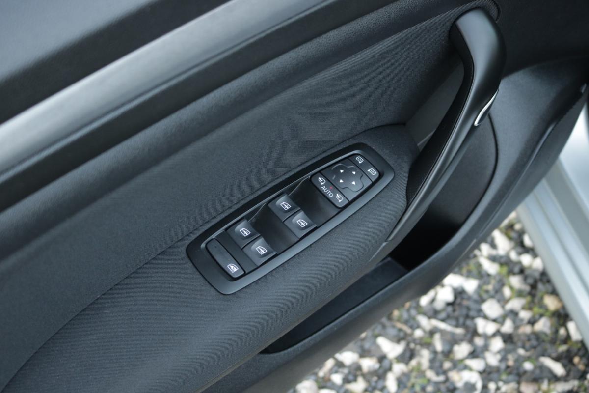 renault-megane-2022-diesel-1500cc