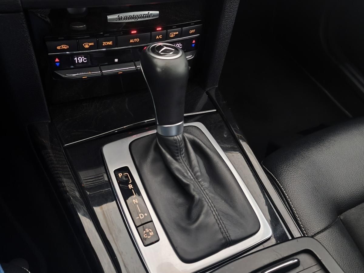 mercedes-benz-classe-e-2010-diesel-2143cc