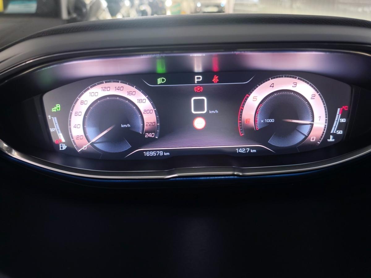 peugeot-3008-2017-diesel-1560cc