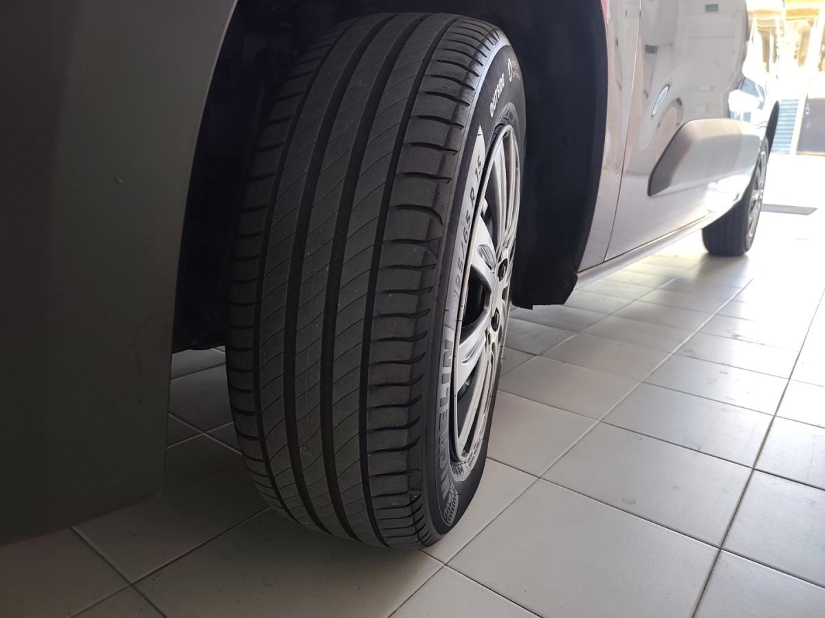 citroen-berlingo-2022-diesel-1499cc