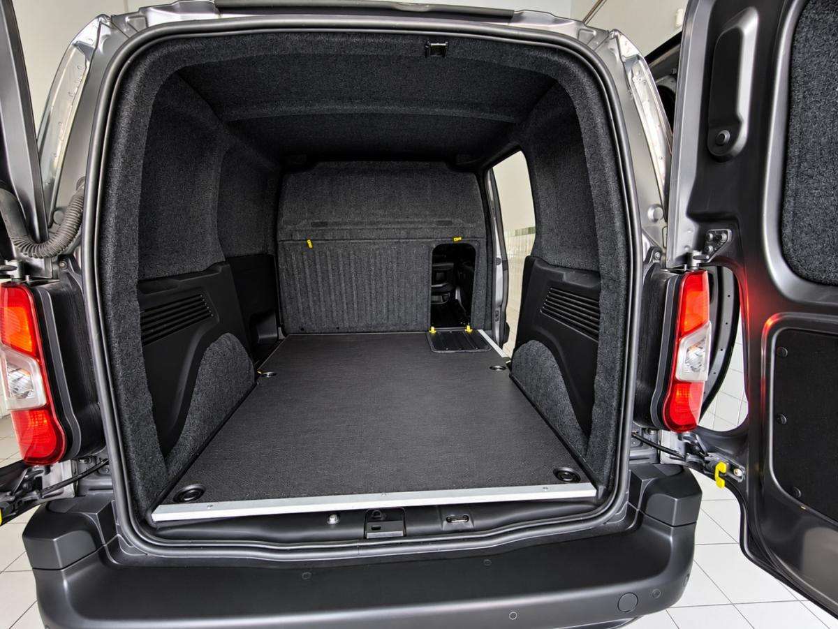 citroen-berlingo-2022-diesel-1499cc