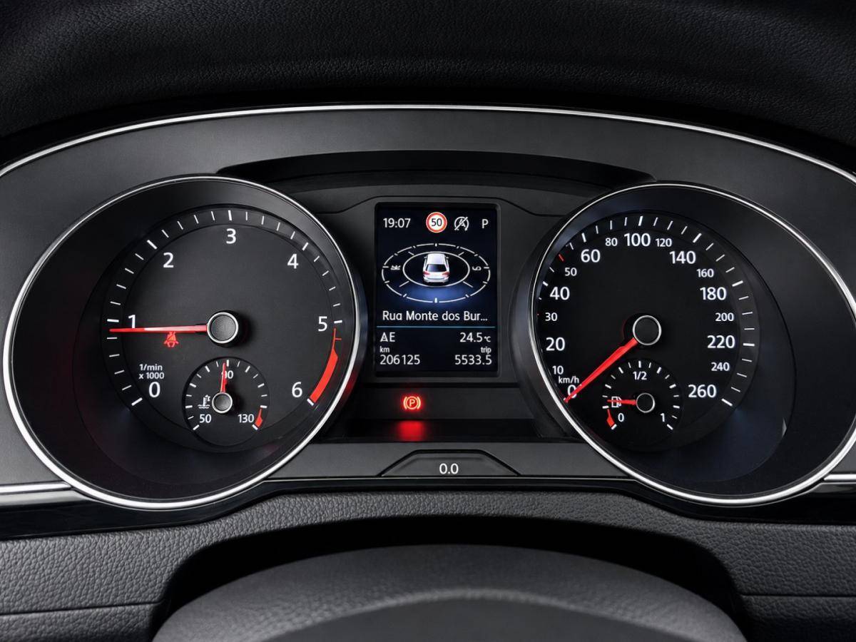 volkswagen-passat-variant-2022-diesel-1968cc