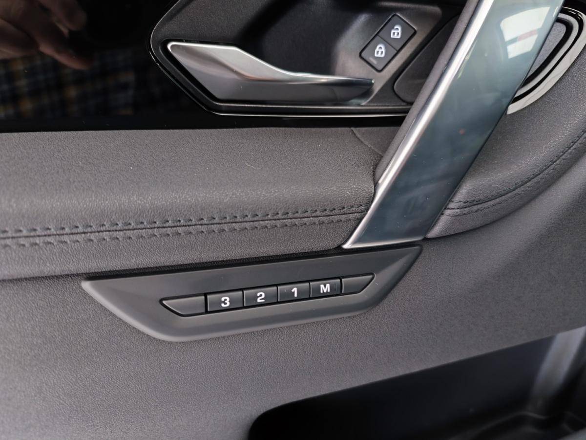 land-rover-discovery-sport-2024-hibrido-1498cc