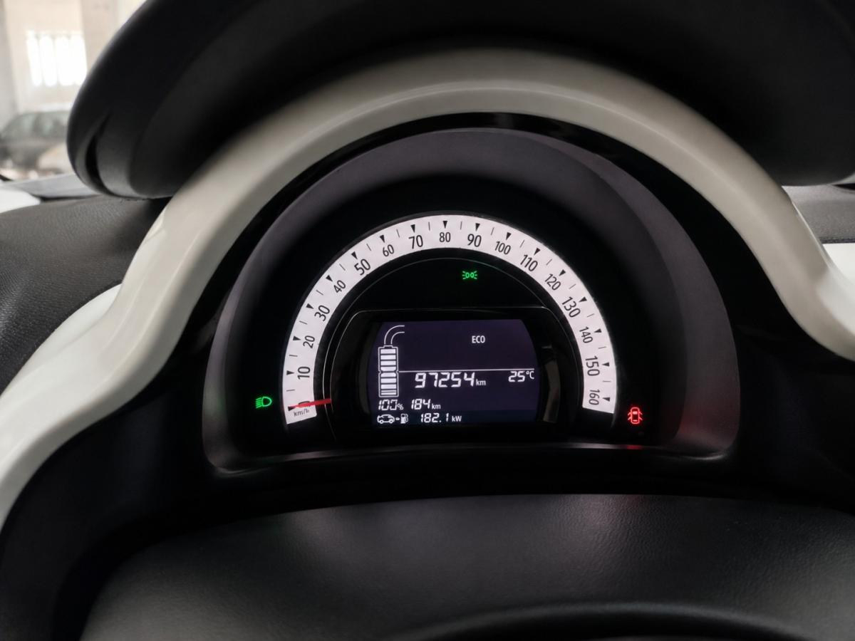renault-twingo-2022-eletrico-0cc