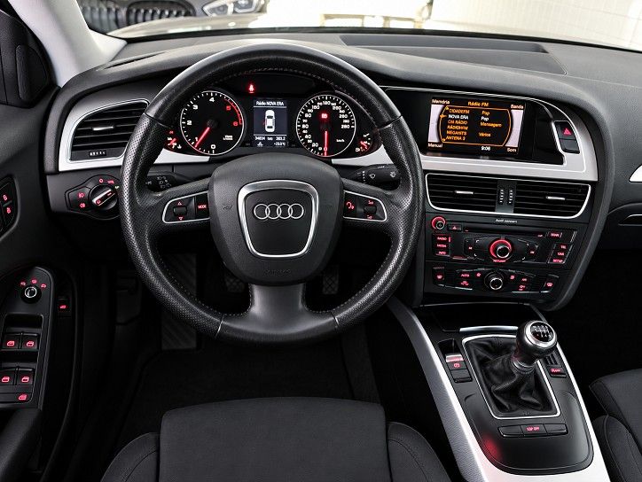 audi-a4-2010-diesel-1968cc