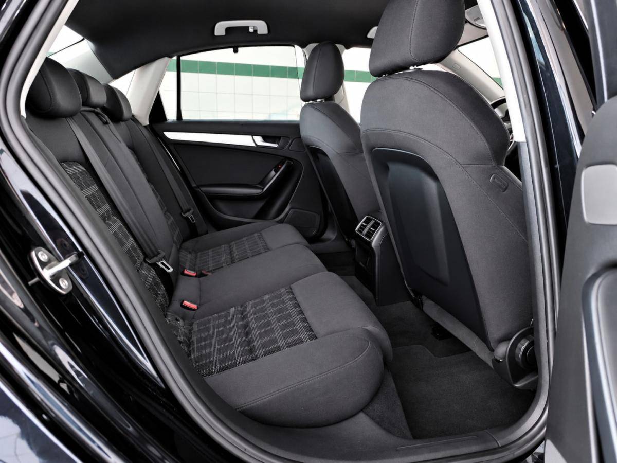 audi-a4-2010-diesel-1968cc