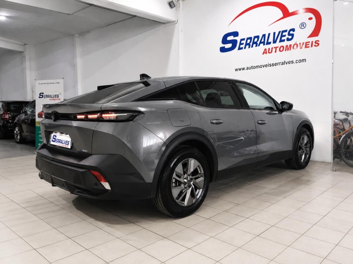 peugeot-408-2024-hibrido-1598cc
