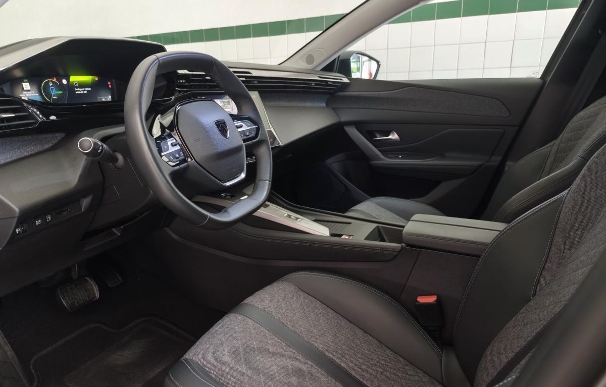 peugeot-408-2024-hibrido-1598cc