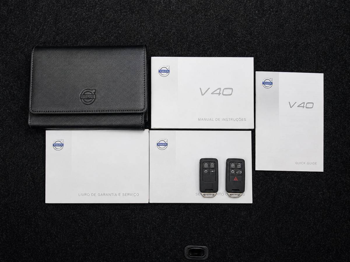 volvo-v40-2014-diesel-1560cc
