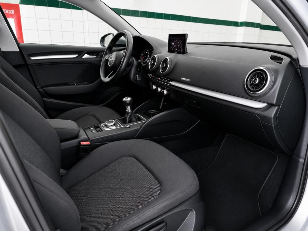audi-a3-sportback-2018-diesel-1598cc