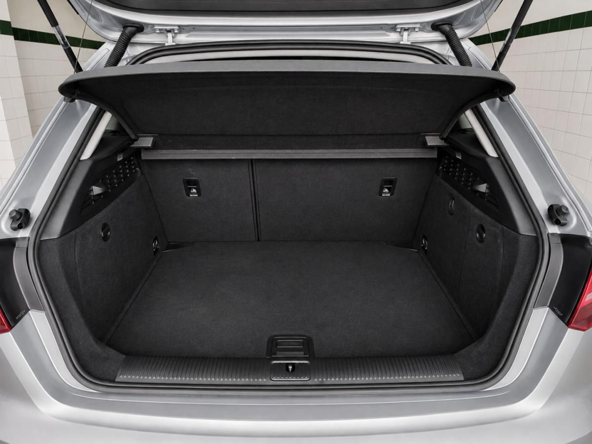 audi-a3-sportback-2018-diesel-1598cc