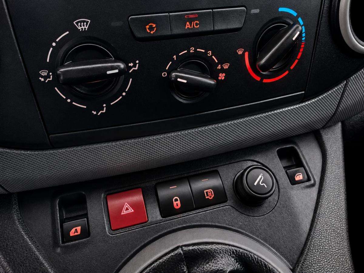 citroen-berlingo-2015-diesel-1560cc