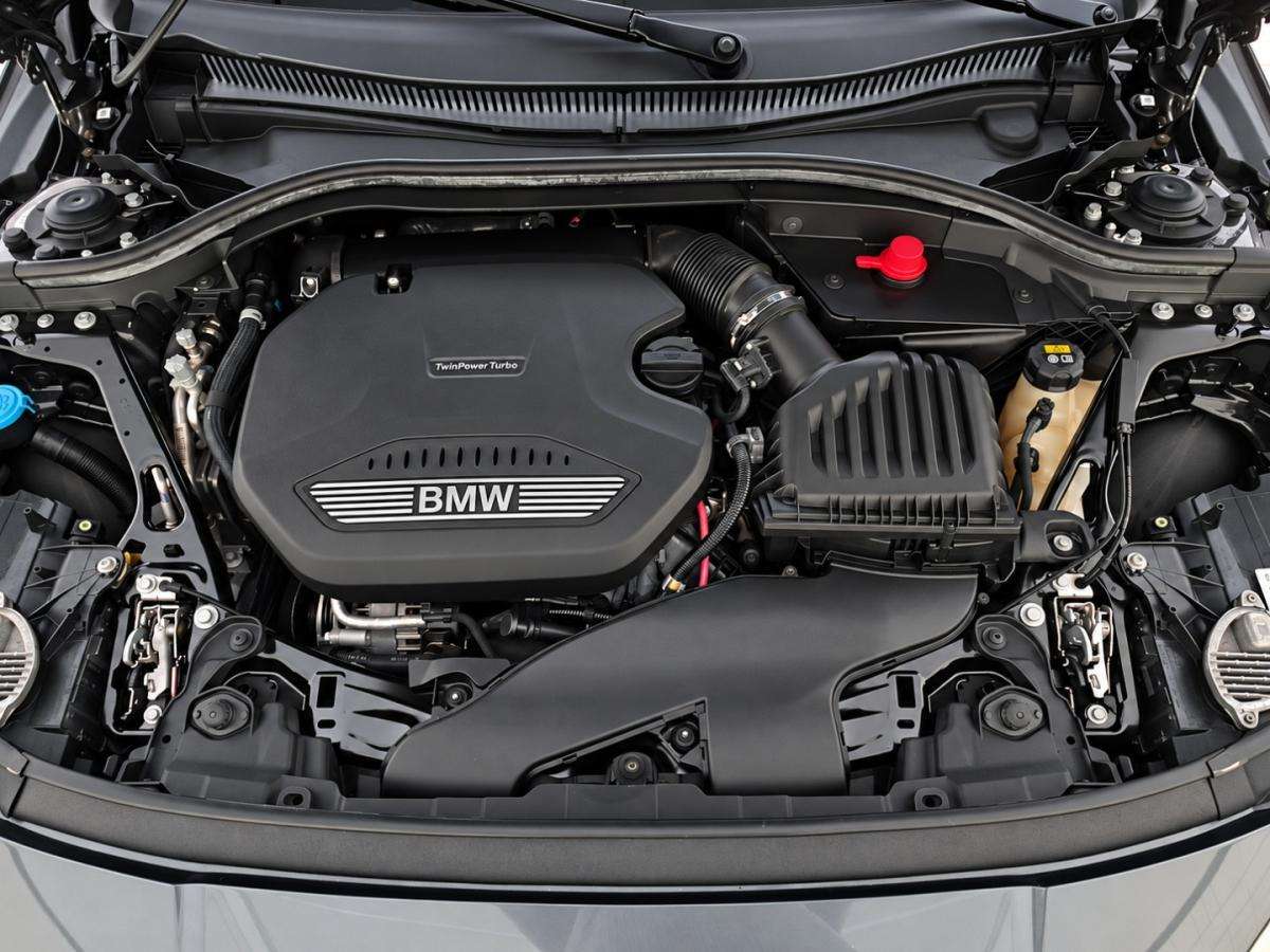bmw-serie-1-2021-diesel-1496cc