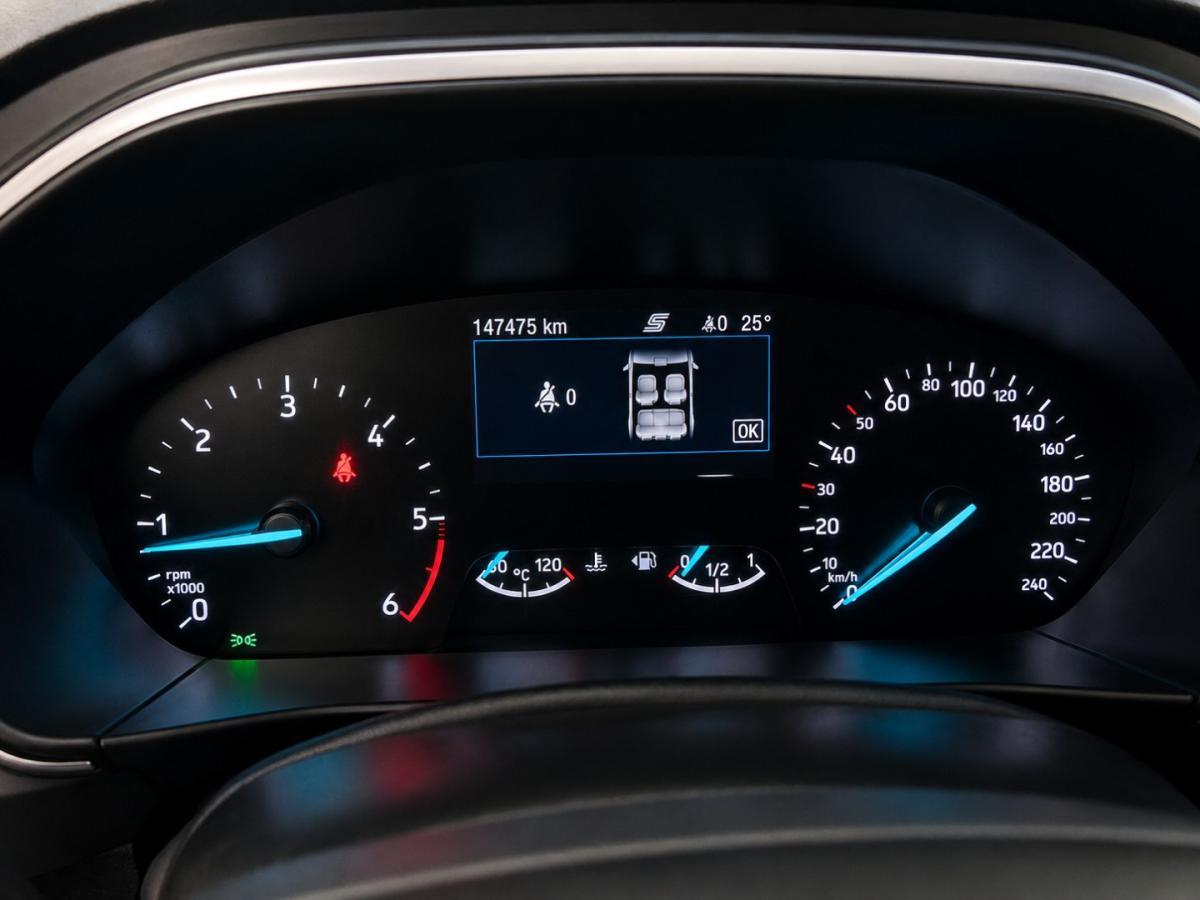 ford-focus-2019-diesel-1499cc