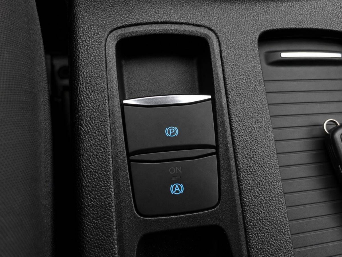 ford-focus-2019-diesel-1499cc