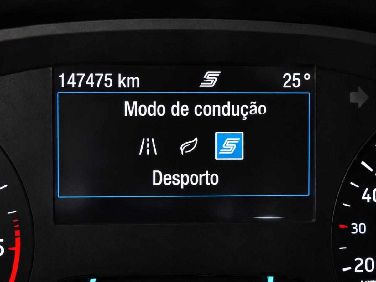 ford-focus-2019-diesel-1499cc