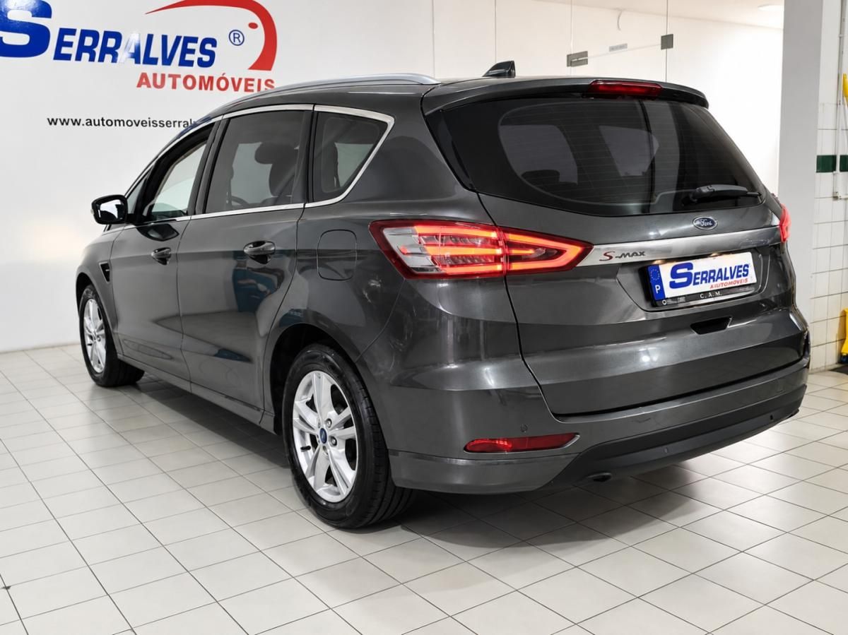 ford-s-max-2022-hibrido-2488cc