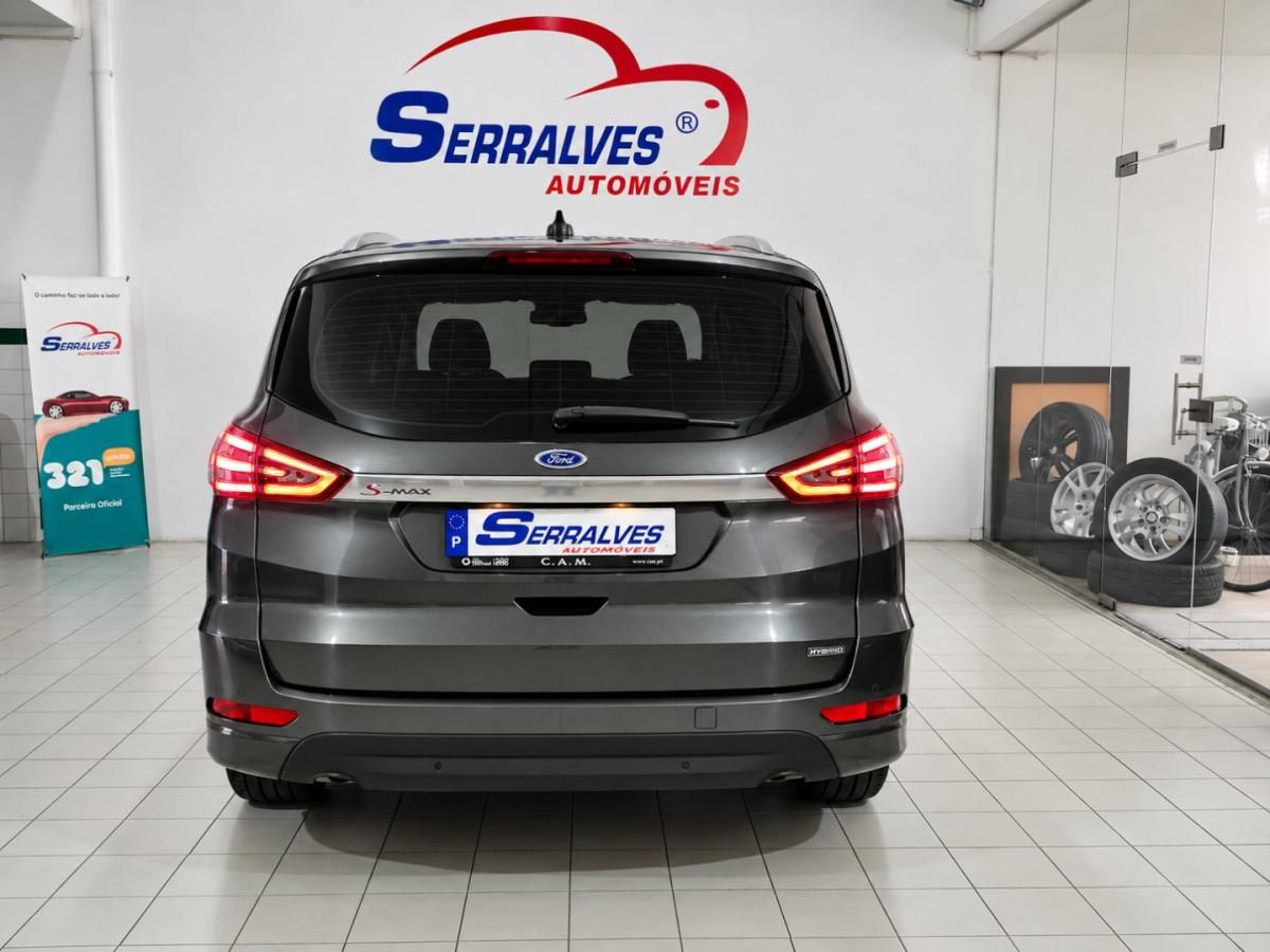 ford-s-max-2022-hibrido-2488cc