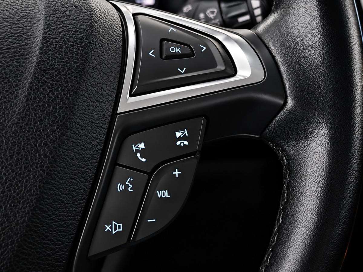 ford-s-max-2022-hibrido-2488cc