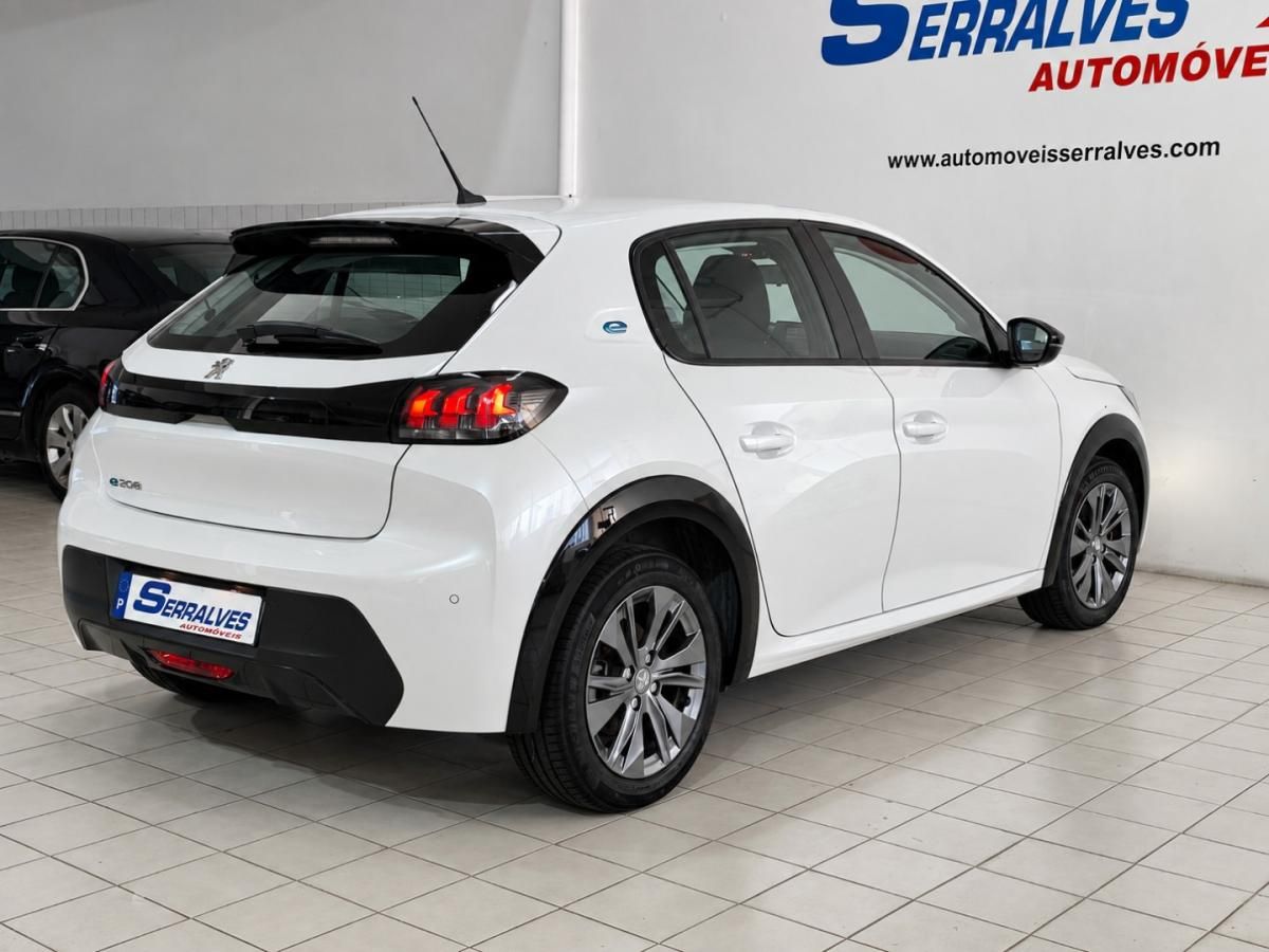 peugeot-e-208-2022-eletrico-0cc