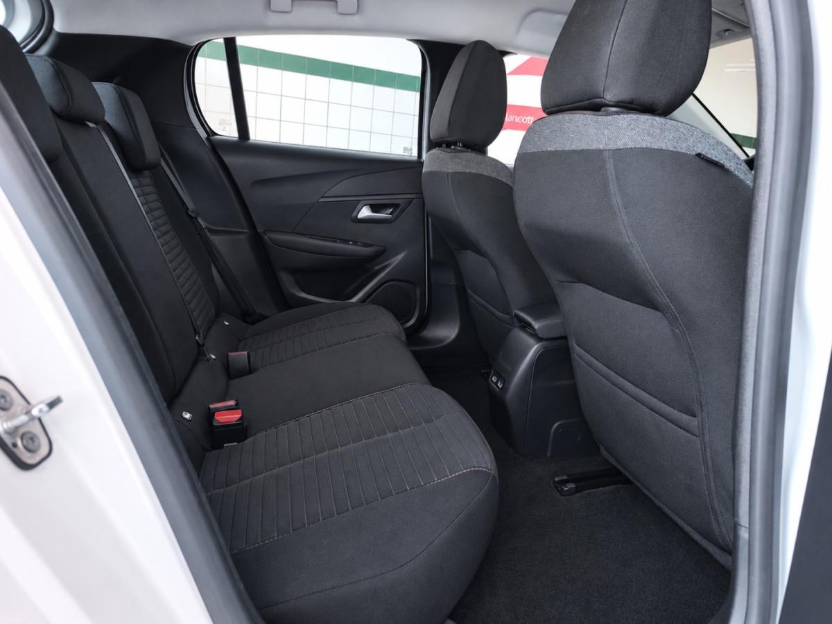 peugeot-e-208-2022-eletrico-0cc