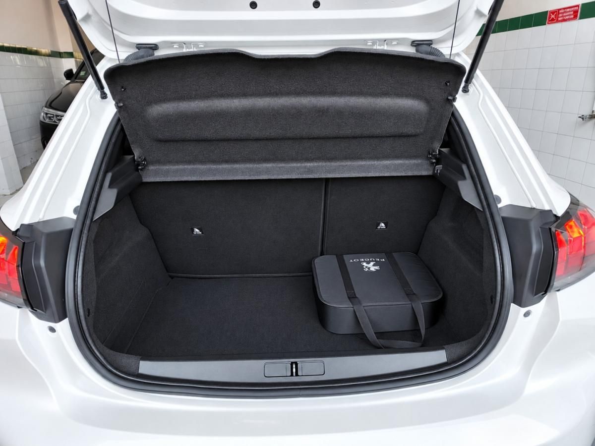 peugeot-e-208-2022-eletrico-0cc