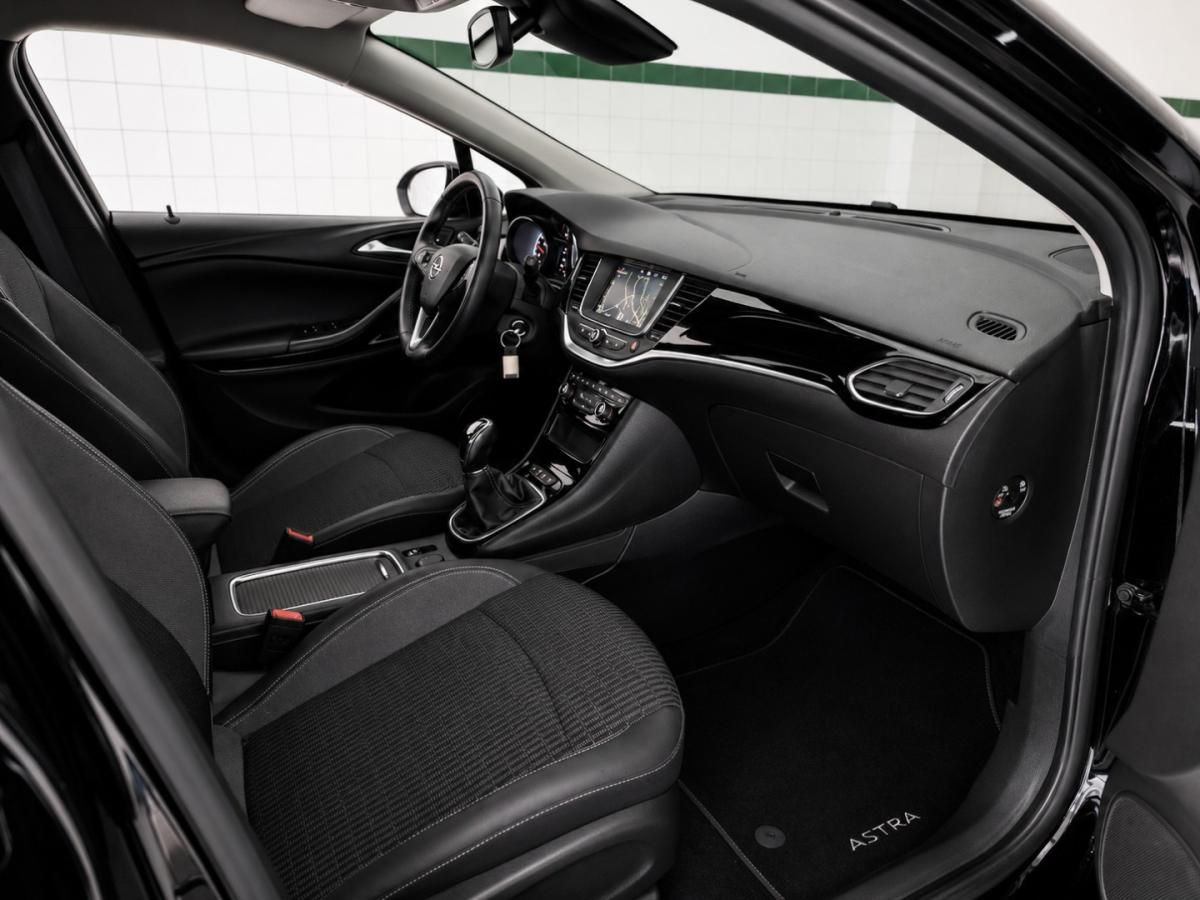 opel-astra-sport-tourer-2022-diesel-1496cc
