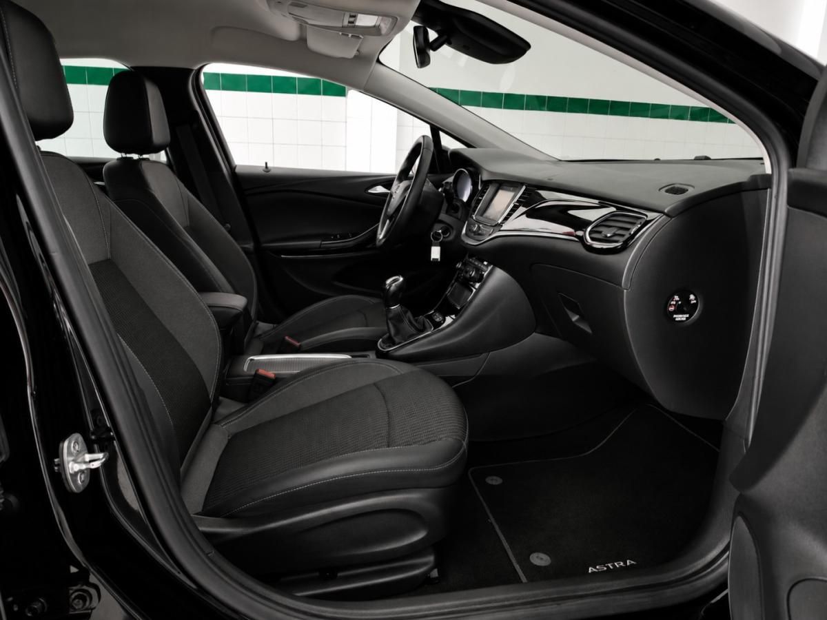 opel-astra-sport-tourer-2022-diesel-1496cc